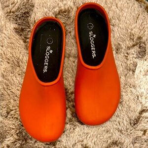 Sloggers size 7 rustic rubber clogs